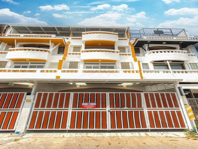 ขายทาวน์โฮม 4 ชั้น 350 ตร.ม  สุทธิสาร-ลาดพร้าว 64  รีโนเวทใหม่