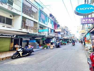   อาคารพาณิชย์ 3 ชั้น BTS ARLพญาไท 400เมตร ถนนเพชรบุรี ซอย 1-9 