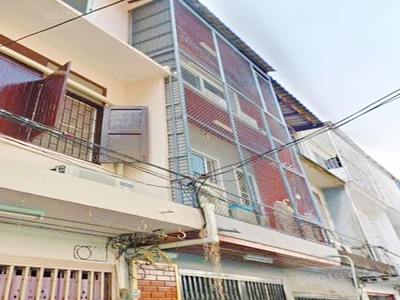 ใจกลาง อาคารพาณิชย์ 3 ชั้น ถนนเพชรบุรี ซอย 1-9  ที่สุดแห่งทำเลทอง