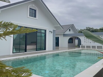 ขายบ้านพูลวิลล่า สร้างใหม่ โครงการโกลด์เด้น วัลเลย์ พูลวิลล่า ขอน