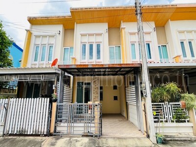 ทาวน์โฮม โกลเด้น ทาวน์ พระราม 2 ราคาถูกที่สุดในโครงการ 