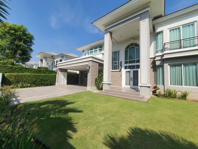 ขายบ้านเดี่ยว ถนนนครอินทร์ นนทบุรี  โครงการ คิวเฮ้าส์ อเวนิว Q.HOUSE AVENUE ราชพฤกษ์-พระราม 5  เนื้อที่ 144 ตรว. พื้นที่ใช้สอย 411 ตรม.