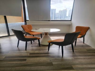 ให้เช่าพื้นที่สำนักงาน 375 ตรม. อาคารชำนาญเพ็ญชาติ พระราม 9 ชั้น 