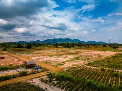 วิวเขาใกล้ชะอำเกือบ1ไร่ 5แสนบาทเท่านั้น ห้วยทรายเหนือ ชะอำ เพชรบุ