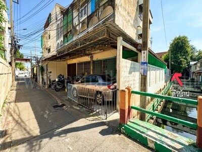 บ้านเดี่ยว 3 ชั้น สร้างเอง ถนนอรุณอมรินทร์ - บางกอกน้อย 