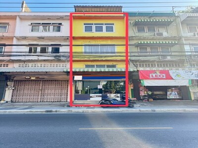 ให้เช่าอาคารพาณิชย์ 3.5 ชั้น(ไม่รวมดาดฟ้า) สุขุมวิท 101/1