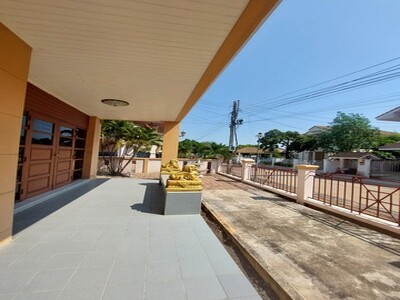 ให้เช่า บ้านเดี่ยว2ชั้น 72ตรว. อยู่ถนนกาญจนาภิเษก  ใกล้บางใหญ่