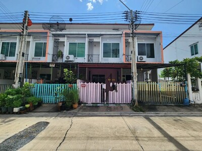 ขาย ทาวน์เฮ้าส์ สมาร์ทแลนด์ นิวสไตส์ 2 ศรีราชา