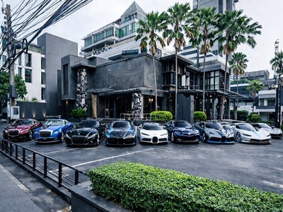 BTSอโศก 700ม.KTV  Club Pub Bar Lounge อาคาร เทอร์มินอล 21 800 ม. 