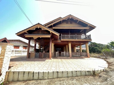 ขายที่บ้านพักอาศัยไม้ 2 ชั้น เมืองสุโขทัย  ซอยเทศบาล 20  