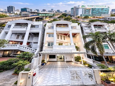 รพ.รามาธิบดี 900 ม. ใกล้ BTSอารีย์ 800ทำเลศักยภาพอารีย์ พระราม 6 