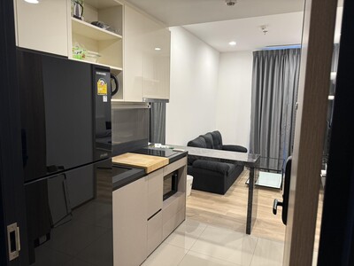 Oka Haus 36 12th floor