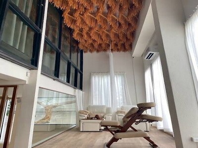 P2105 ขายอาคารพาณิชย์ พร้อมผู้เช่า พร้อมลิฟต์ สุขุมวิท 39 ซอยพร้อ