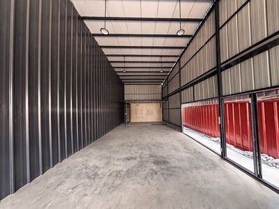 ให้เช่าโกดังพร้อมออฟฟิศสร้างใหม่ย่านเลียบด่วน เริ่มต้น120 ตรม.เรี