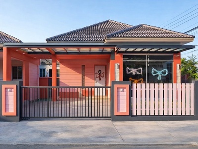 ศรีมหาโพธิ ให้เช่าบ้านเดี่ยว 2นอน 304 อบต.ท่าตูม 950ม. 49 ตร.ว.