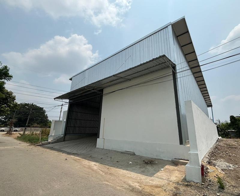 EPL-WH0689 ให้เช่า-ขายโกดังโรงงาน ศรีสมาน-ดอนเมือง ขนาด 100 ตรว. พื้นที่ใช้สอย 360 ตร.ม. ไฟฟ้า 1เฟส ห้องน้ำ 2 ห้อง พื้นทาอีพ็อกซี่