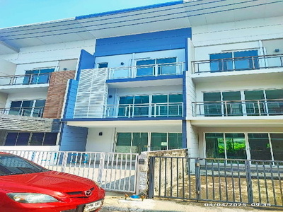 MRT รามอินทรา 40 1.4 กม. ให้เช่าทาวน์โฮม 3ชั้น โรงเบียร์เยอรมัน