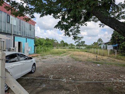 ขายที่ดินเปล่า ราคาถูก เนื้อที่ 163.70 ตร.ว. ทำเลศักยภาพสูง