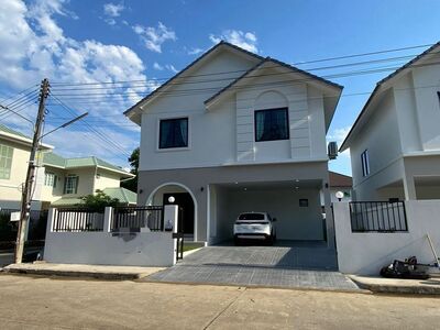 บ้านใหม่ให้เช่า 40,000 บาท หางดง เฟอร์ครบ พร้อมอยู่ ไม่รับสัตว์เล