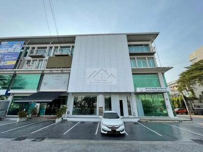 ขายสำนักงาน 4 ชั้น 2 คูหา 480 ตรม. โครงการ H cape1 สุขาภิบาล 2