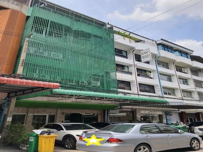 ให้เช่าอาคารพาณิชย์ 5 ชั้น + ชั้นดาดฟ้า มีลิฟท์ 1,080 ตรม.รัชดาภิ