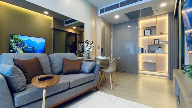 7 : The Luxurious Project One9five Rama9 near MRT Rama9