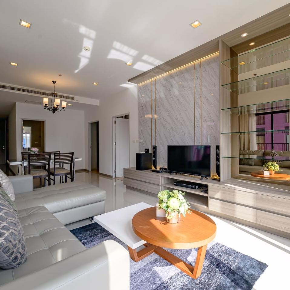 For rent & Sale Noble Reveal Eakamai 2 bed 2 bed 2 bath 87 Sqm. 11F Fully furnished.