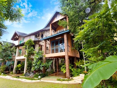 สร้างใหม่ สไตล์อังกฤษ 3นอน โลตัส เชียงใหม่  รวมโชค 700 ม. บ้าน3ชั