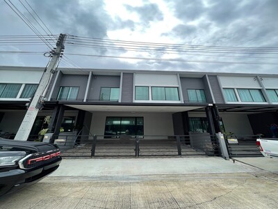 ขายทาวน์เฮ้าส์มือสอง อำเภอเมืองปทุมธานี จังหวัดปทุมธานี  