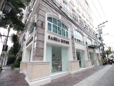 ให้เช่า Apartment Serviced 6 ชั้น ซอยพหลโยธิน 32-เสนานิคม 1 ซอย 6