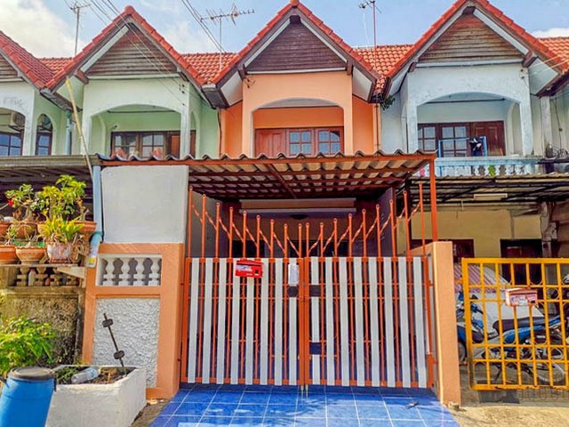 0007 หมู่บ้าน วโรชา4 ทาวน์เฮาส์ 2 ชั้น ขายถูกฟรีบริการกรมที่ดิน