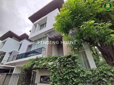 ขายบ้านเดี่ยวหลังมุม 3 ชั้น 52.9 ตร.ว. 3 นอน 4 น้ำ