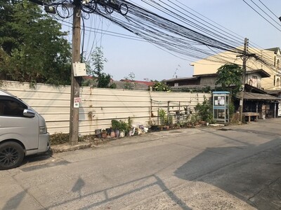 ขายที่ดินทำเลทอง ใจกลางอ่อนนุช 54 ขนาด 626 ตร.ว. ขายที่ดินทำเลทอง ใจกลางอ่อนนุช 54 ขนาด 626 ตร.ว.