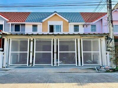 รีโนเวทใหม่ทาวน์เฮ้าส์2ชั้น โซนอ่าวอุดมแหลมฉบัง หน้าบ้านไม่ชนใคร รีโนเวทใหม่ทาวน์เฮ้าส์2ชั้น โซนอ่าวอุดมแหลมฉบัง หน้าบ้านไม่ชนใคร