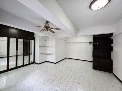 ขายคอนโด รังสิต ทาวเวอร์  ห้องใหญ่ 42 ตร.ม. ชั้น 5 ตึกหน้าสุด 