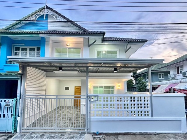 หมู่บ้านพฤกษา 14Aซอย 5 ซอยวัดลาดปลาดุก บางบัวทอง ใกล้เซ็นทรัลเวสต์เกตรถไฟฟ้าสายสีม่วง ตลาดบางใหญ่ ใกล้บิ๊กซีโลตัส แม็คโคร