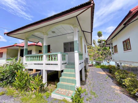 Affordable house for rent, 1 bedroom, 1 bathroom, on Koh Samui.