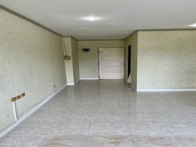 ขายด่วน ราคาถูกที่สุด คอนโดคันทรี่คอมเพล็กซ์ บางนา ใกล้ BTS บางนา