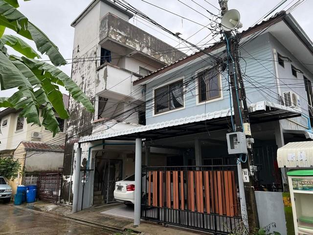 ขายบ้าน 2 ชั้นพร้อมตึก 3 ชั้น 80 ตรว. ถนนติวานนท์ 24 ทะลุซอยงามวงศ์วาน ใกล้พันธ์ทิพย์งามวงศ์วาน