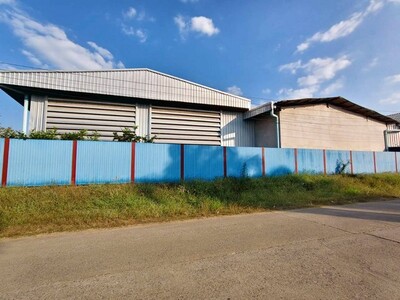 ขายโกดังโรงงานบ่อทองชลบุรี เนื้อที่   4-2-73  ไร่