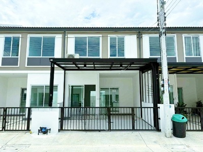 เปิดซิง! ตลาดไท 3.2  บิ๊กซี คลองสาม 1.9 กม.ให้เช่าทาวน์โฮม 2 ชั้น