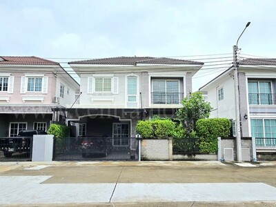 ลดราคา บ้านแฝด โกลเด้น นีโอ แจ้งวัฒนะ - เมืองทอง ถูกสุดในโครงการ