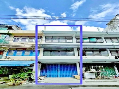 แมคโคร สาทร 1.2 กม.ให้เช่าตึกแถว 3 ชั้น  BTS เซนต์หลุยส์ 1.6 กม.ใ