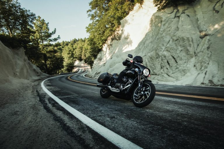 Harley-Davidson เปิดตัว All-New Sport Glide ปี 2018