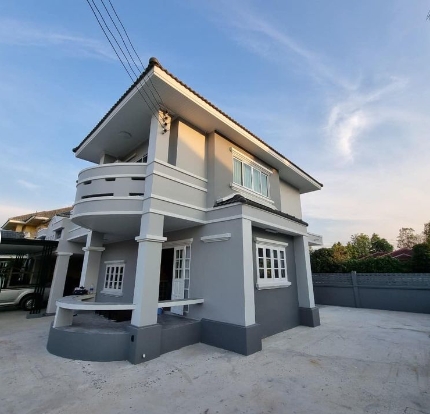  ให้เช่าบ้านเดี่ยว2ชั้น ย่านรัตนาธิเบศร์ นนทบุรี บ้านมณีรินทร์ ท่าอิฐ เพิ่งรีโนเวท เนื้อที่ 90 ตรว มี 3 ห้องนอน 3 ห้องน้ำ