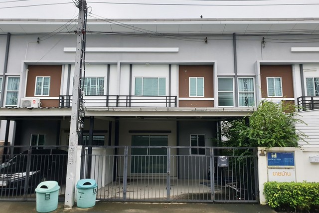 ขายทาวน์เฮ้าส์  หมู่บ้านไลโอ รัตนาธิเบศน์-เวสต์เกต นนทบุรี (PTT00264)