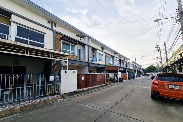 ขายทาวน์เฮ้าส์  หมู่บ้านวิลเลต ไลท์ รัตนาธิเบศร์ นนทบุรี (PTT12770)