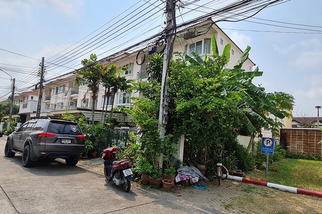 ขายทาวน์โฮม 3 ชั้น โครงการศุภาลัย วิลล์ หลักสี่-ดอนเมือง PTT12795