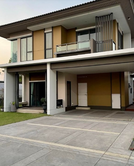 ขายบ้านเดี่ยว บุราสิริ ราชพฤกษ์ เนื้อที่ 97ตรว มี 3ห้องนอน 3ห้องน้ำ แปลงมุม ตรงข้ามโรบินสันราชพฤกษ์