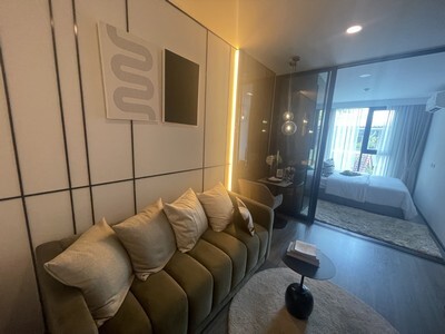 出售全新公寓 Origin Ladprao 15，离 MRT 蓝色线（Lat Phrao 站）仅 600 米，